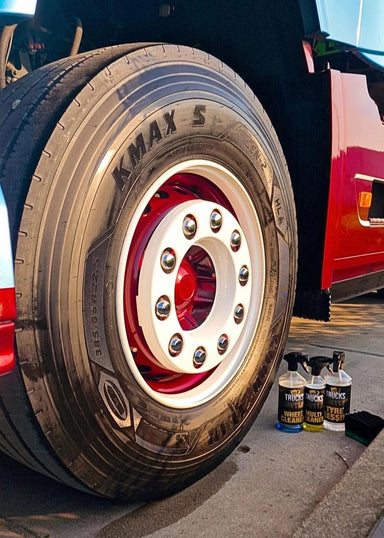 Bandenzwart 1 liter en Multi Cleaner en Wheel Cleaner voor schone velg Trucks