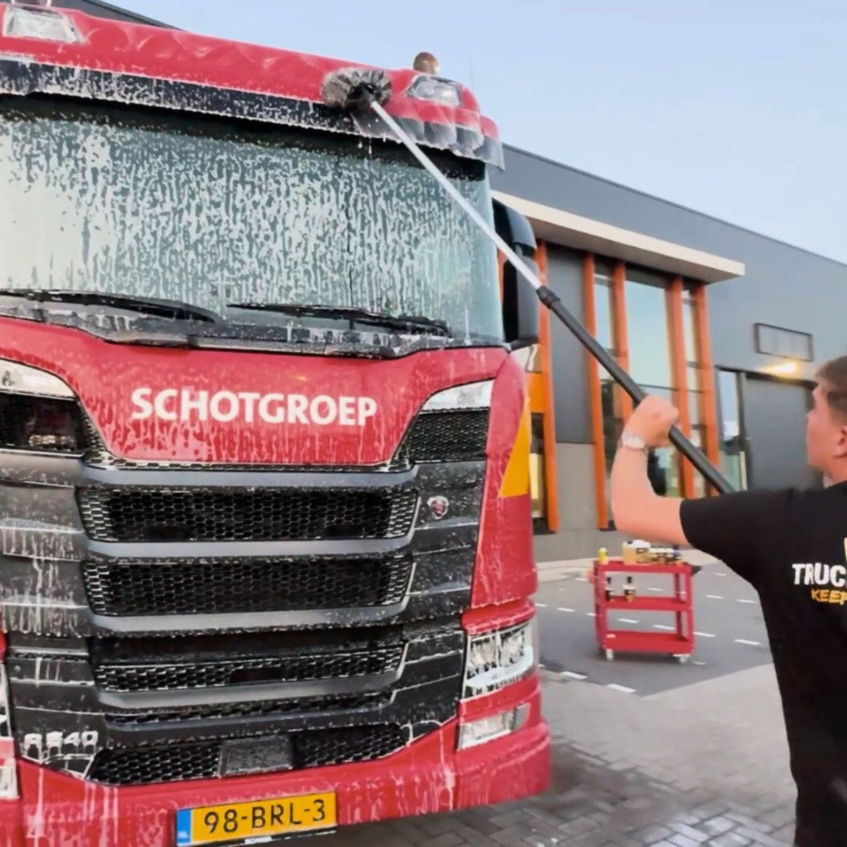 scania cleaning trucks brush