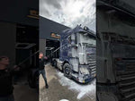 Hoe een vrachtwagen wassen - how to video